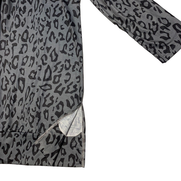 Leopard Print Tunic Long Top Lightweight Black Gray Jersey Fabric Plus 1XL NEW - Picture 5 of 9